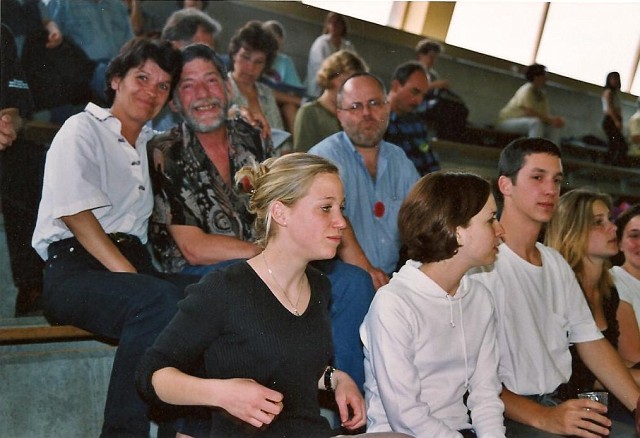 1999 Neuchatel spectateurs.jpg